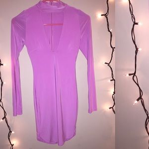 Fashion Nova: Long Sleeve Cut-Out V-Neck Dress